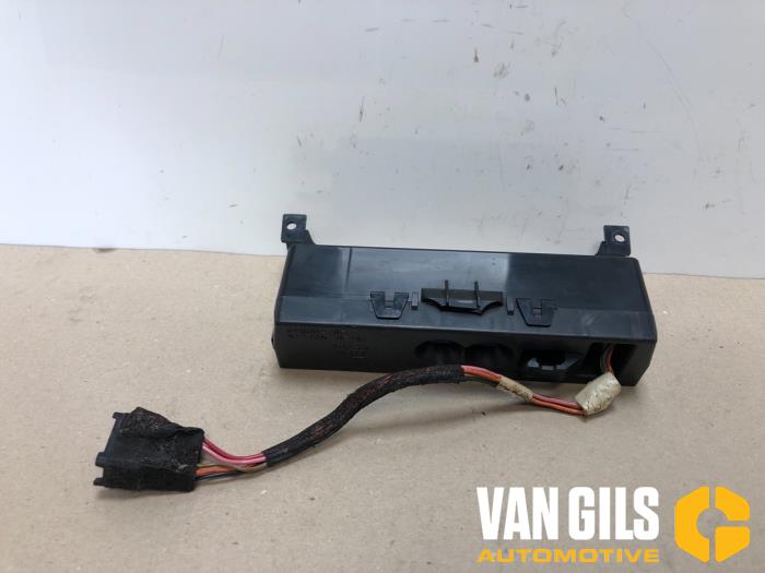 Affichage intérieur d'un Suzuki Ignis (FH)  2002