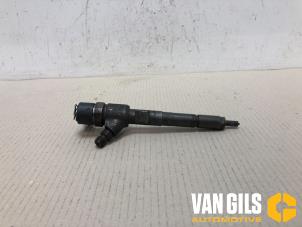 Usagé Injecteurs Fiat Doblo (223A/119) 1.3 JTD 16V Multijet Prix € 65,00 Règlement à la marge proposé par Van Gils Automotive