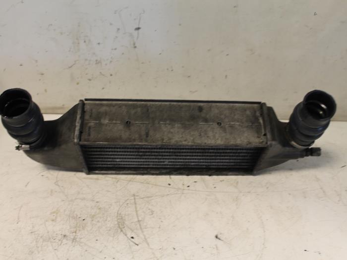 Usagé Intercooler Ford Focus 1 Wagon 1.8 TDCi 100 Prix € 60,00 Règlement à la marge proposé par Van Gils Automotive