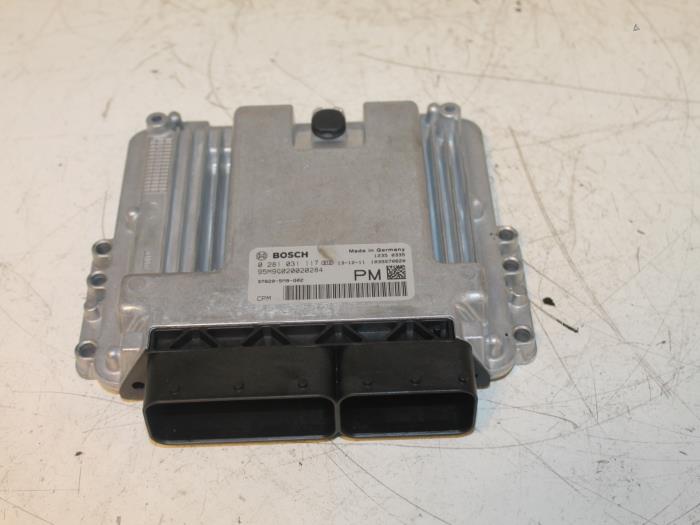 Used Engine management computer Honda Civic Tourer (FK) 1.6 i-DTEC Advanced 16V Price € 599,00 Margin scheme offered by Van Gils Automotive