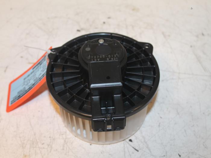 Ventilateur chauffage d'un Daihatsu Sirion 2 (M3) 1.0 12V DVVT 2009