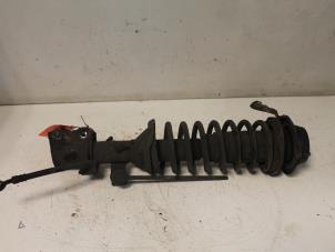 Used Front shock absorber rod, right Kia Rio (DC22/24) 1.5 RS,LS 16V Price € 75,00 Margin scheme offered by Van Gils Automotive