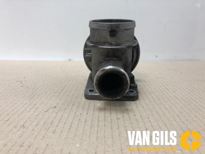 EGR valve from a BMW 5-Serie 2002