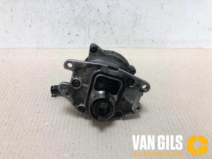 Usagé Pompe à vide (diesel) Opel Omega B Caravan (21/22/23) 2.2 DTI 16V Prix € 65,00 Règlement à la marge proposé par Van Gils Automotive