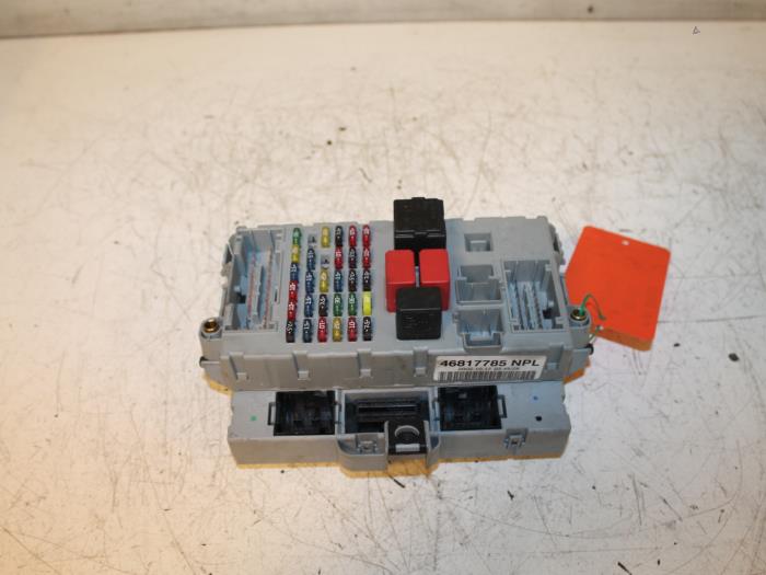 Fuse box Fiat Doblo 1.9 JTD 46817785 DELPHI
