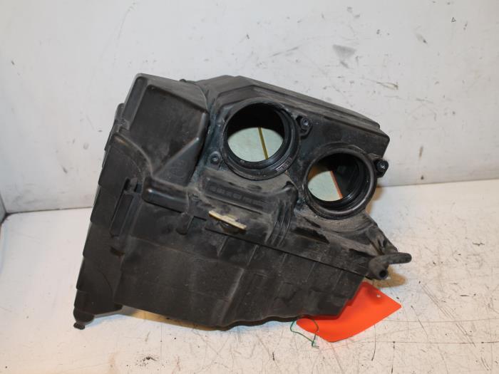 Gebrauchte Luftfiltergehäuse Landrover Range Rover Sport (LS) 3.6 TDV8 32V Preis € 81,00 Margenregelung angeboten von Van Gils Automotive
