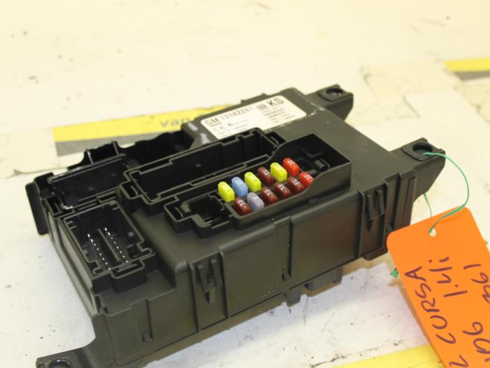 Fuse box Opel Corsa D 1.4 16V Twinport 13142241 DELPHI