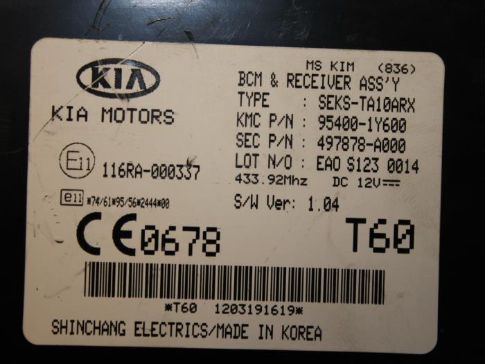 Ordinateur contrôle fonctionnel d'un Kia Picanto (TA) 1.2 16V 2012