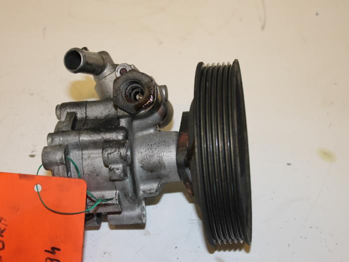 Usagé Pompe de direction Lancia Lybra 1.8 16V VVT Prix € 60,00 Règlement à la marge proposé par Van Gils Automotive