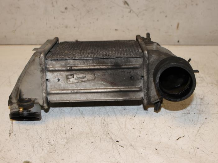 Usados Intercooler Volkswagen Golf IV (1J1) 1.9 TDI Precio € 60,00 Norma de margen ofrecido por Van Gils Automotive