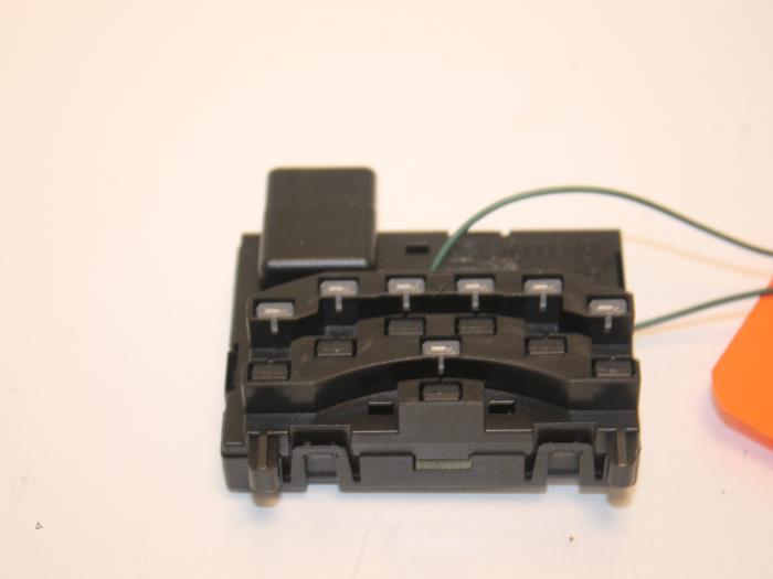 Vw golf store steering angle sensor