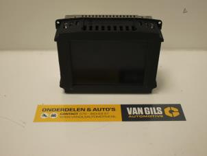 Used Navigation display Opel Vectra C Caravan 3.0 CDTI V6 24V Price € 150,00 Margin scheme offered by Van Gils Automotive