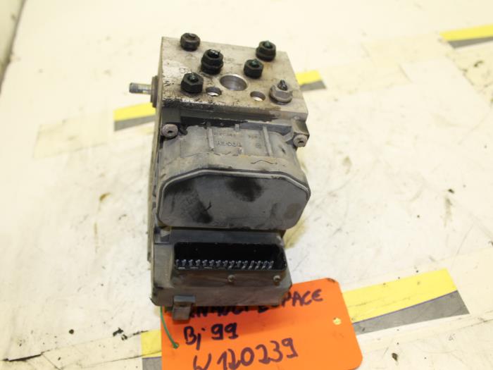 ABS pump from a Renault Espace (JE) 2.0i RTE,RXE 1999