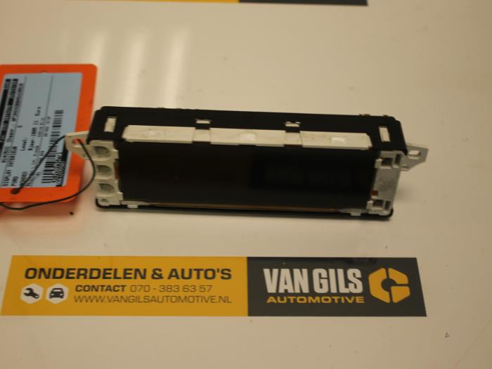 Usagé Affichage intérieur Ford Mondeo I Wagon 1.8i 16V Prix € 35,00 Règlement à la marge proposé par Van Gils Automotive