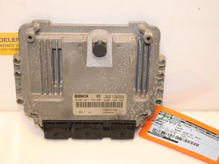 Used Engine management computer Renault Megane II Grandtour (KM) 1.9 dCi 120 Price € 150,00 Margin scheme offered by Van Gils Automotive