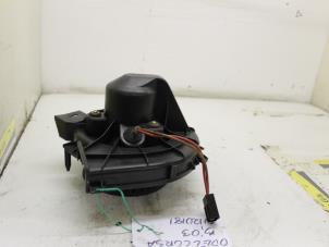 Used Heating and ventilation fan motor Opel Corsa C (F08/68) 1.2 16V Price € 45,00 Margin scheme offered by Van Gils Automotive