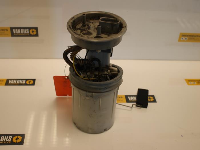 Begagnade Boosterpump Volkswagen Passat (3B3) 1.9 TDI 130 Pris € 65,00 Marginaltabell erbjuds av Van Gils Automotive
