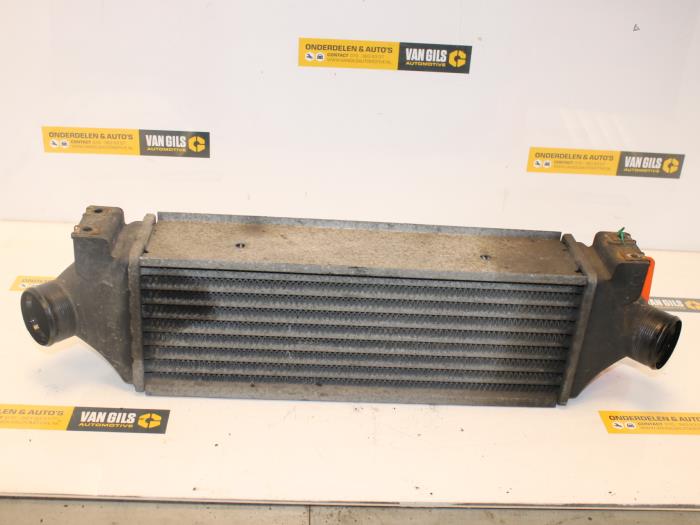 Usagé Intercooler Ford Transit 2.4 TDdi 16V Prix € 60,00 Règlement à la marge proposé par Van Gils Automotive