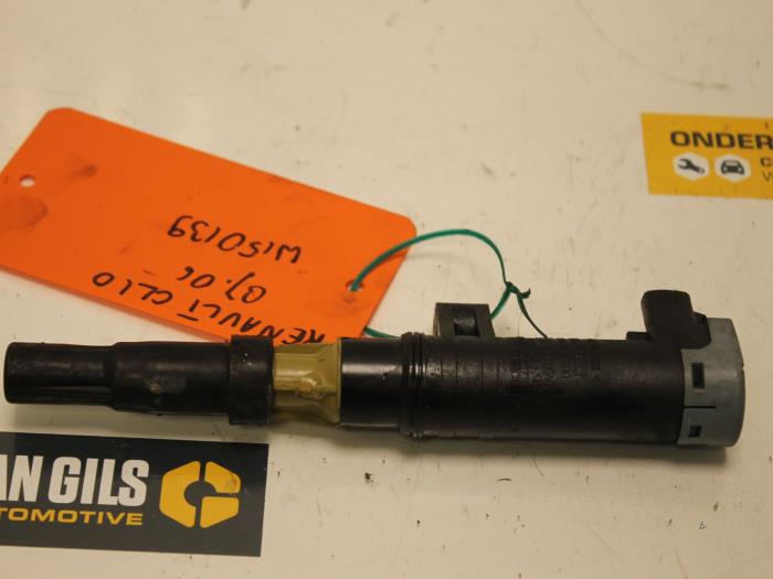 Ignition coil from a Renault Clio III (BR/CR) 1.4 16V 2006