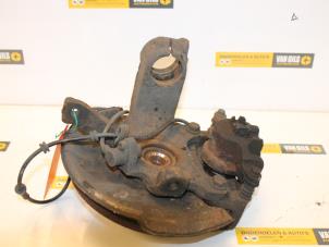 Used Knuckle, front left Rover 25 1.6 16V Price € 65,00 Margin scheme offered by Van Gils Automotive