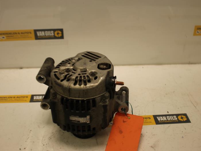 Usagé Dynamo Jaguar S-type (X200) 3.0 V6 24V Prix € 75,00 Règlement à la marge proposé par Van Gils Automotive