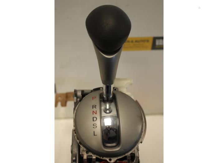 Dzwignia wyboru automatycznej skrzyni biegów z Honda Civic (FA/FD) 1.3 Hybrid 2009