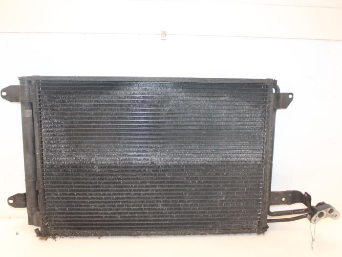 Begagnade AC-radiator Volkswagen Golf V (1K1) 1.9 TDI Pris € 45,00 Marginaltabell erbjuds av Van Gils Automotive