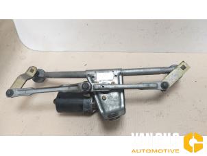 Używane Silnik i mechanizm wycieraczki Peugeot 206 (2A/C/H/J/S) 1.4 XR,XS,XT,Gentry Cena € 75,00 Procedura marży oferowane przez Van Gils Automotive
