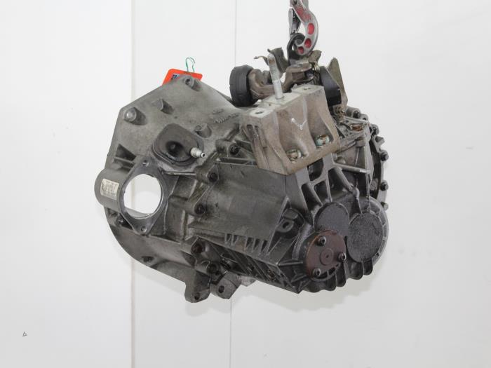 Usagé Boîte de vitesse Ford Galaxy (WGR) 2.0 CL,GLX SEFI Prix € 349,00 Règlement à la marge proposé par Van Gils Automotive