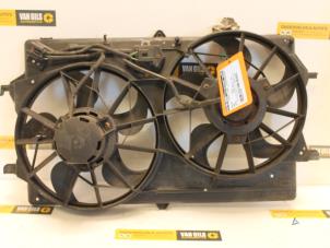 Usagé Moto ventilateur Ford Focus 1 Wagon 1.8 TDdi Prix € 65,00 Règlement à la marge proposé par Van Gils Automotive