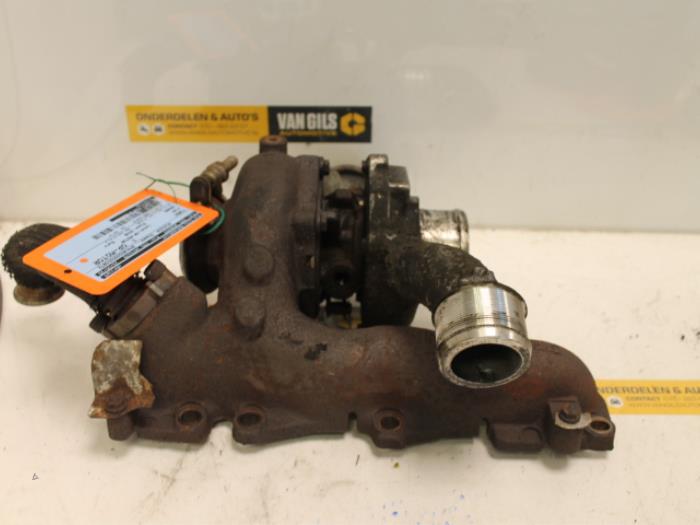Usagé Turbo Fiat Croma (194) 1.9 D Multijet 16V Prix € 190,00 Règlement à la marge proposé par Van Gils Automotive