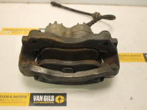 Used Front brake calliper, right Renault Master IV (MA/MB/MC/MD/MH/MF/MG/MH) 2.3 dCi 16V Price € 77,00 Margin scheme offered by Van Gils Automotive