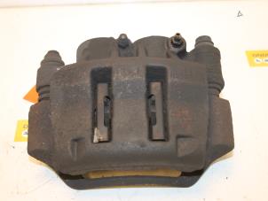 Used Front brake calliper, left Renault Master III (FD/HD) 1.9 dCi Price € 70,00 Margin scheme offered by Van Gils Automotive