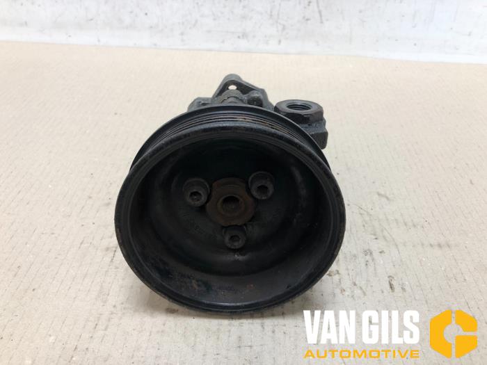 Usagé Pompe direction assistée Volkswagen Polo III (6N1) 1.6i 75 Prix € 60,00 Règlement à la marge proposé par Van Gils Automotive