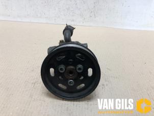Używane Pompa wspomagania kierownicy Volkswagen Golf IV (1J1) 1.9 TDI 110 Cena € 60,00 Procedura marży oferowane przez Van Gils Automotive
