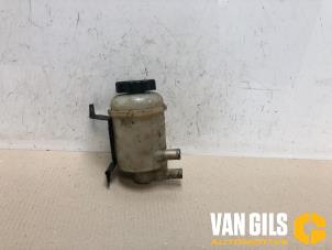 Gebrauchte Lenkkraftverstärker Ölbehälter Landrover Freelander Hard Top 2.0 td4 16V Preis € 40,00 Margenregelung angeboten von Van Gils Automotive