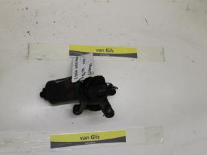 Used Front wiper motor Ssang Yong Musso 2.9TD Price € 50,00 Margin scheme offered by Van Gils Automotive