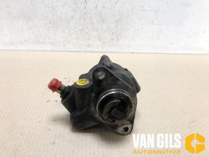 Used Power steering pump Fiat Ducato (230/231/232) 2.8 TD Panorama Price € 60,00 Margin scheme offered by Van Gils Automotive