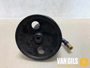 Usados Bomba de dirección asistida Volvo S40 (VS) 1.8 16V Precio € 60,00 Norma de margen ofrecido por Van Gils Automotive