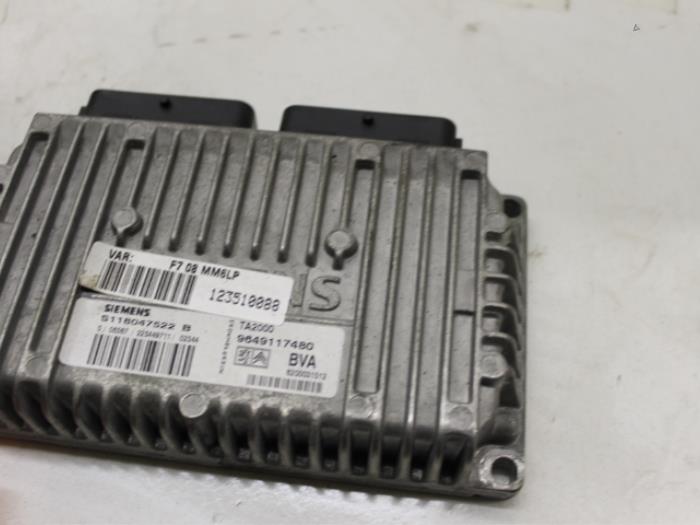 Used Automatic gearbox computer Citroen C5 I Berline (DC) 2.0 16V Price € 100,00 Margin scheme offered by Van Gils Automotive