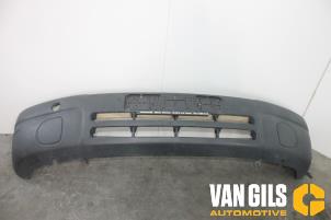 Used Front bumper Renault Master III (FD/HD) 1.9 dCi Price € 125,00 Margin scheme offered by Van Gils Automotive