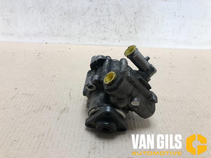 Usagé Pompe de direction Alfa Romeo 156 (932) 1.8 Twin Spark 16V Prix € 60,00 Règlement à la marge proposé par Van Gils Automotive