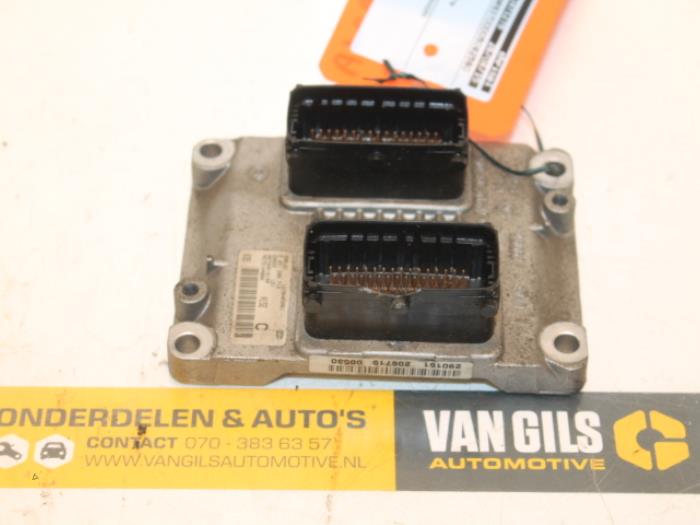 Used Engine management computer Alfa Romeo 147 (937) 1.6 HP Twin Spark 16V Price € 150,00 Margin scheme offered by Van Gils Automotive
