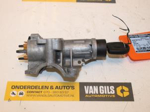 Used Ignition lock + key Seat Ibiza III (6L1) 1.4 16V 85 Price € 30,00 Margin scheme offered by Van Gils Automotive