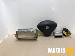 Usagé Kit + module airbag Fiat Stilo (192A/B) 2.4 20V Abarth 3-Drs. Prix € 450,00 Règlement à la marge proposé par Van Gils Automotive