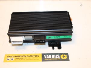 Used Radio amplifier Peugeot 407 SW (6E) 3.0 V6 24V VVT Price € 75,00 Margin scheme offered by Van Gils Automotive