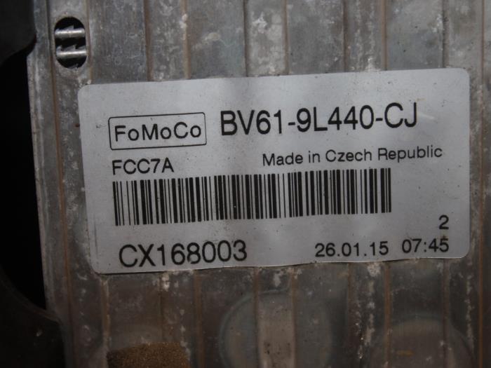 Intercooler de un Ford Focus 3 Wagon 1.5 TDCi 2015