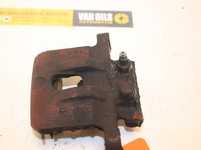 Gebrauchte Bremszange links hinten Dodge Caliber 2.0 CRD 16V Preis € 65,00 Margenregelung angeboten von Van Gils Automotive