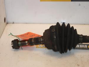 Used Front drive shaft, right Opel Astra G (F08/48) 1.6 16V Price € 74,99 Margin scheme offered by Van Gils Automotive