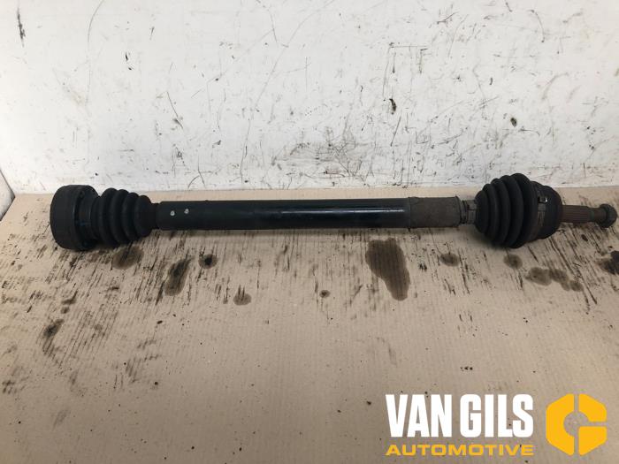 Front drive shaft, right from a Seat Ibiza II Facelift (6K1) 1.4 16V 2001
